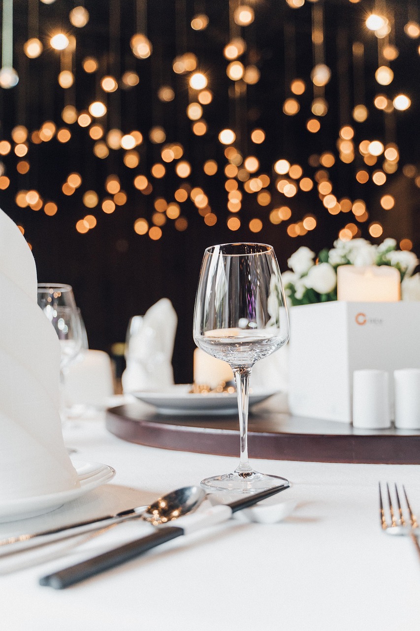 wine glass, table setting, party, glass, cutlery, celebration, decoration, decorative, lights, wedding, bokeh, table setting, party, party, party, party, party, wedding